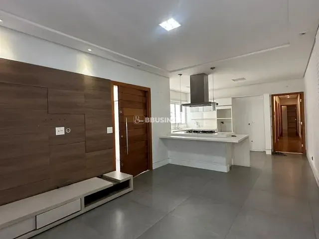 Casa 3 quartos e 2 banheiros, à venda, no bairro Olímpico em São Caetano do Sul