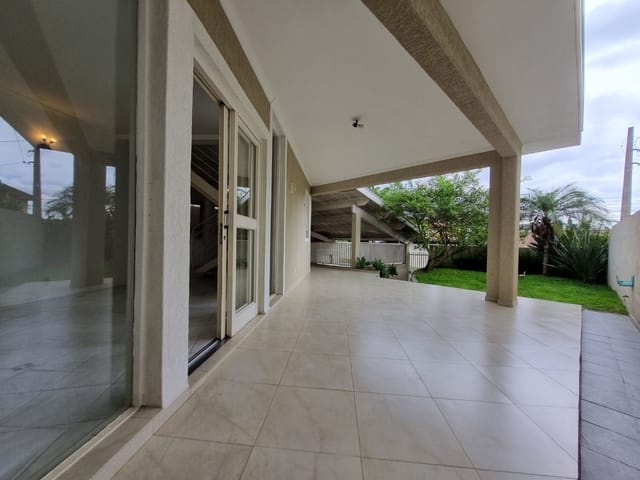Casa com 252m² 3 quartos e 3 banheiros, à venda, no bairro Urbanova em São José dos Campos