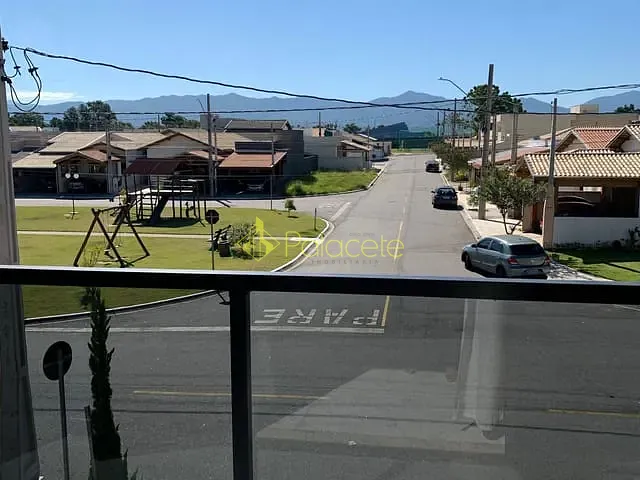 Casa 3 quartos e 2 banheiros, à venda, no bairro Vila dos Comerciarios II em Taubaté