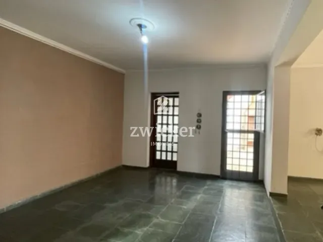 Sobrado com 298m² 3 quartos e 4 banheiros, à venda ou para alugar, no bairro Vila São João da Boa Vista em Bauru