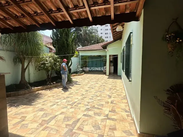 Casa 3 quartos e 1 banheiro, à venda, no bairro Osvaldo Cruz em São Caetano do Sul