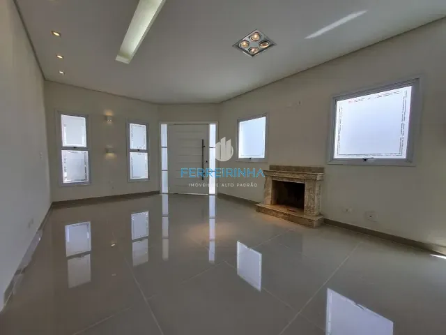 Casa com 314m² 3 quartos e 4 banheiros, à venda, no bairro Urbanova em São José dos Campos