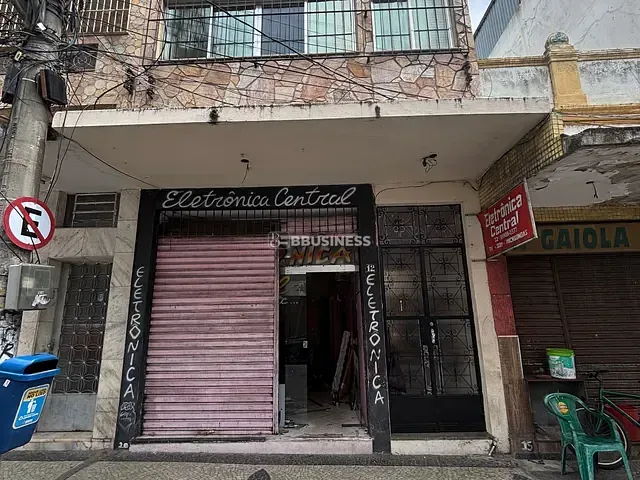 Casa 3 quartos e 2 banheiros, à venda, no bairro Centro em Campos dos Goytacazes