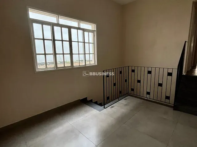 Casa 3 quartos e 2 banheiros, à venda, no bairro Centro em Campos dos Goytacazes