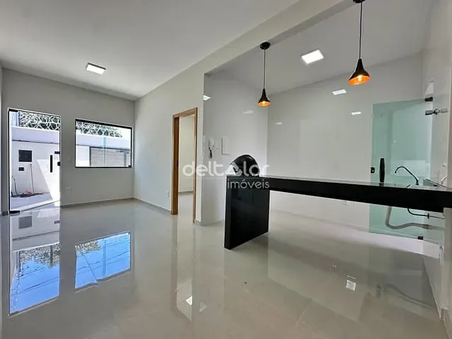 Casa com 150m² 3 quartos e 2 banheiros, à venda, no bairro Céu Azul em Belo Horizonte