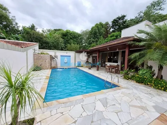 Casa com 434m² 3 quartos e 3 banheiros, à venda, no bairro Urbanova em São José dos Campos