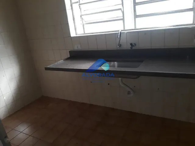 Casa com 400m² 6 quartos e 4 banheiros, para alugar, no bairro Jardim Esplanada em São José dos Campos