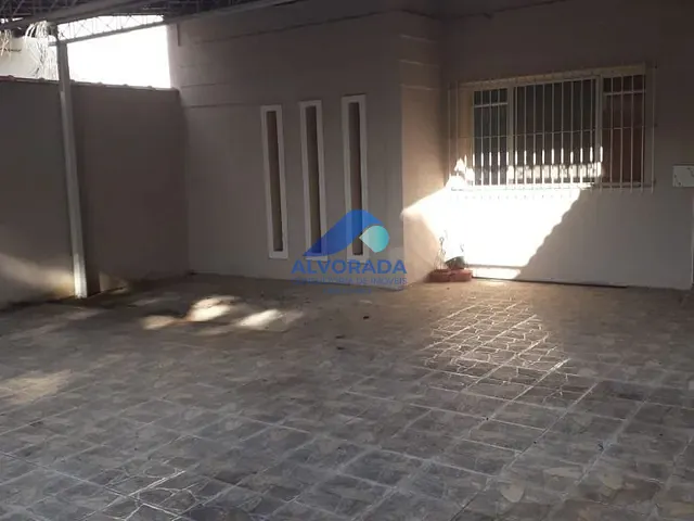 Casa com 400m² 6 quartos e 4 banheiros, para alugar, no bairro Jardim Esplanada em São José dos Campos