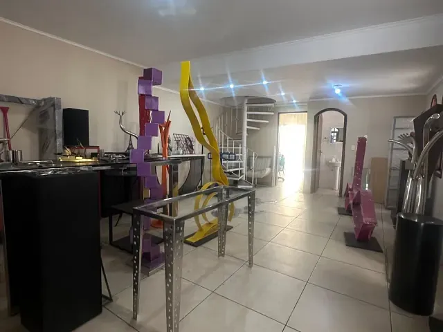 Casa à venda ou para alugar, no bairro Santa Paula em São Caetano do Sul