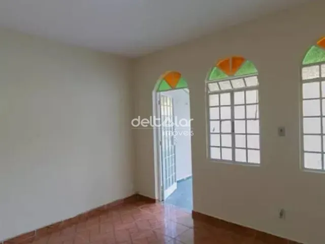 Casa com 90m² 3 quartos e 3 banheiros, à venda, no bairro Santa Branca em Belo Horizonte