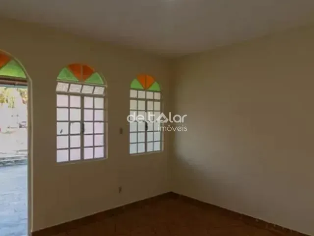 Casa com 90m² 3 quartos e 3 banheiros, à venda, no bairro Santa Branca em Belo Horizonte