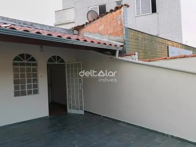 Casa com 90m² 3 quartos e 3 banheiros, à venda, no bairro Santa Branca em Belo Horizonte