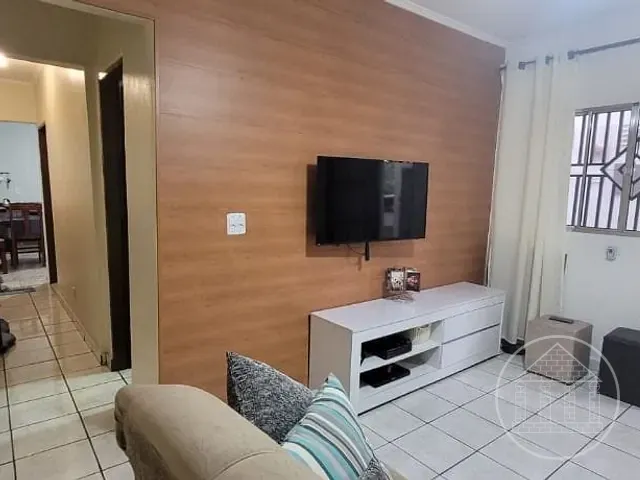 Casa com 187m² 2 quartos e 1 banheiro, à venda, no bairro Jardim Imperial em São Paulo