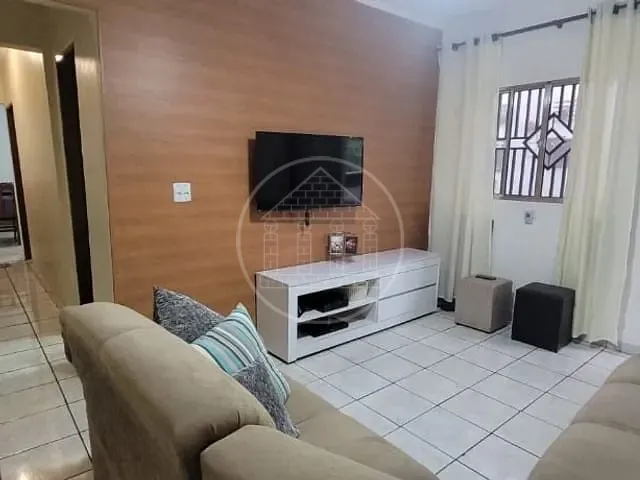 Casa com 187m² 2 quartos e 1 banheiro, à venda, no bairro Jardim Imperial em São Paulo