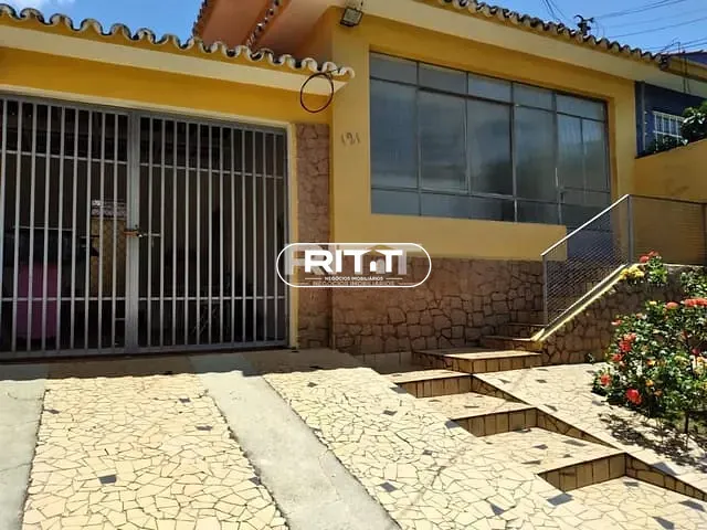 Casa 4 quartos e 2 banheiros, à venda, no bairro Bosque em Campinas