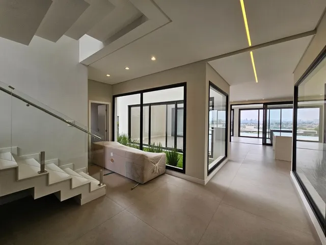 Casa com 720m² 4 quartos e 4 banheiros, à venda, no bairro Condomínio Reserva do Paratehy em São José Dos Campos