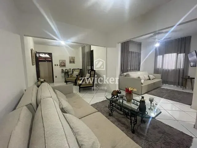 Casa com 207m² 3 quartos e 2 banheiros, à venda, no bairro Jardim América em Bauru