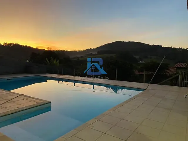 Casa 4 quartos e 4 banheiros, à venda, no bairro Bairro Itapema em Itatiba