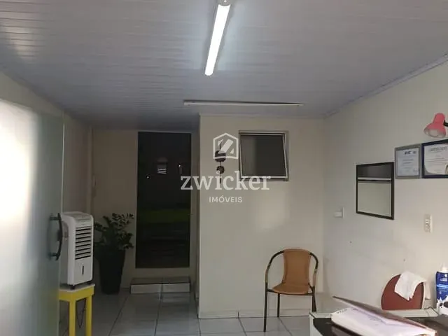 Casa com 200m² 2 quartos e 2 banheiros, à venda, no bairro Núcleo Habitacional Nobuji Nagasawa em Bauru