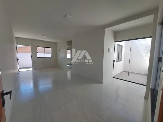Casa 3 quartos e 2 banheiros, à venda, no bairro Oficinas em Ponta Grossa
