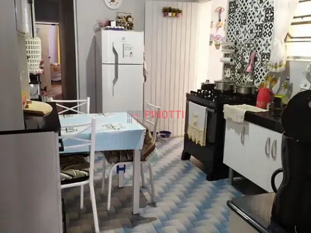 Casa 3 quartos e 2 banheiros, à venda, no bairro Ferrazópolis em São Bernardo do Campo