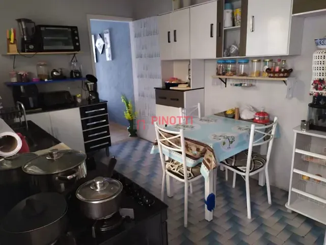 Casa 3 quartos e 2 banheiros, à venda, no bairro Ferrazópolis em São Bernardo do Campo
