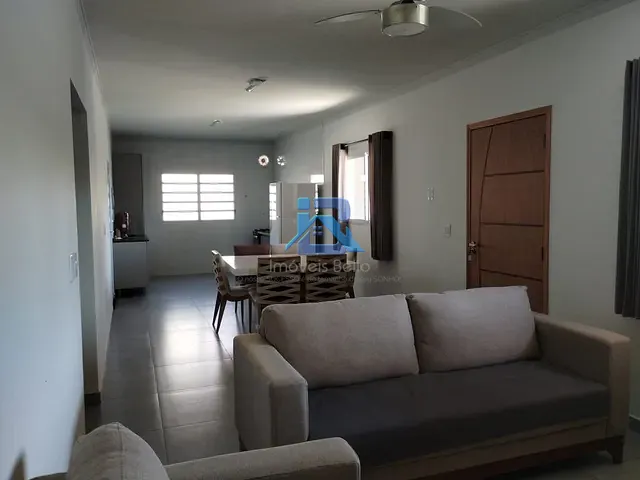 Casa 3 quartos e 4 banheiros, à venda, no bairro Parque São Gabriel em Itatiba