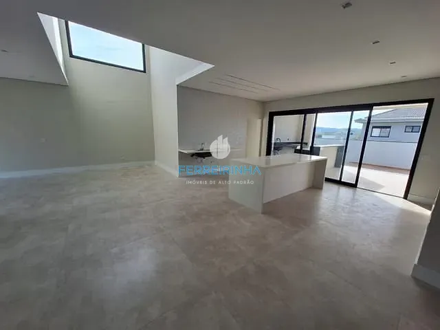 Casa com 600m² 4 quartos e 6 banheiros, à venda, no bairro Colinas do Paratehy em São José dos Campos