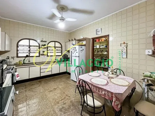 Casa com 621m² 4 quartos e 5 banheiros, à venda, no bairro Vila Nossa Senhora da Paz em São José do Rio Preto