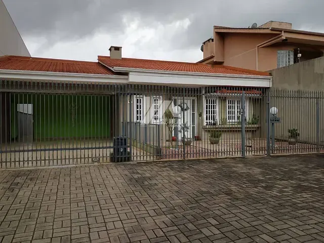 Casa com 377m² 4 quartos e 4 banheiros, à venda, no bairro Jardim Carvalho em Ponta Grossa