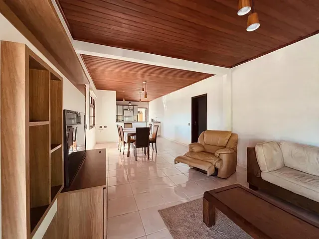 Casa com 820m² 3 quartos e 3 banheiros, para alugar, no bairro Parque Santo Afonso em Vargem Grande Paulista
