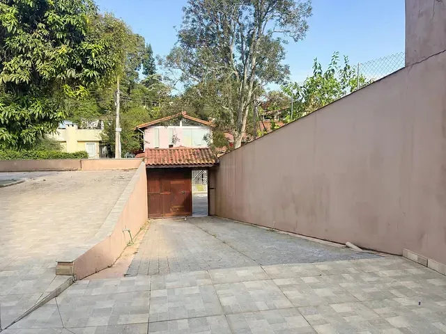 Casa com 820m² 3 quartos e 3 banheiros, para alugar, no bairro Parque Santo Afonso em Vargem Grande Paulista