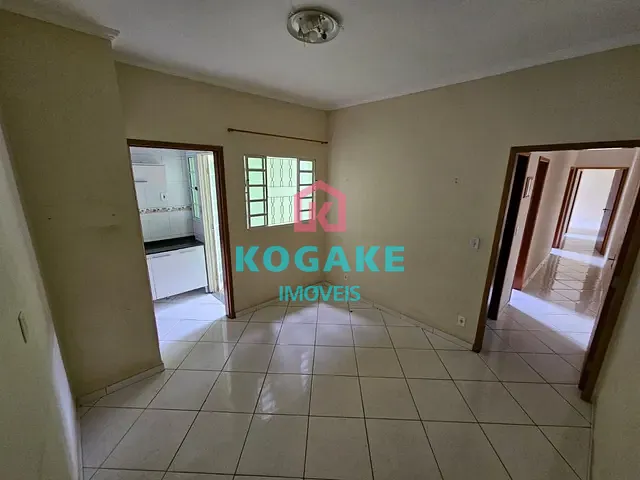 Casa com 150m² 3 quartos e 1 banheiro, à venda, no bairro Jardim Portugal em São José dos Campos