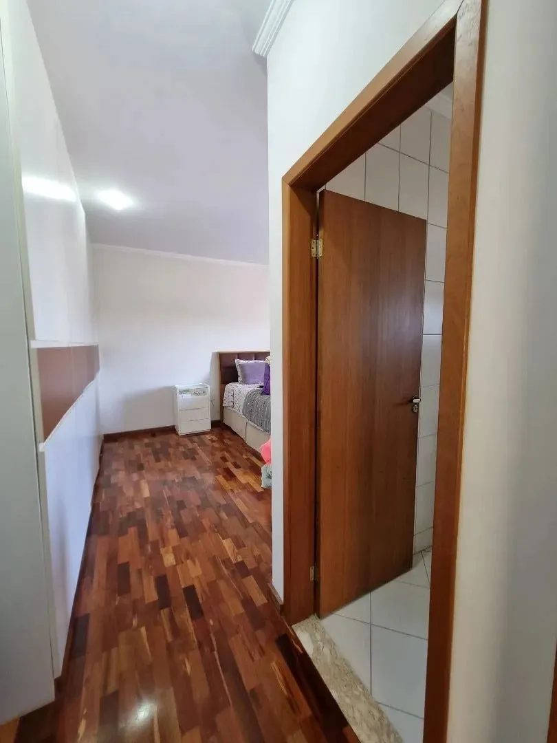 Casa, 4 quartos, 218 m² - Foto 20