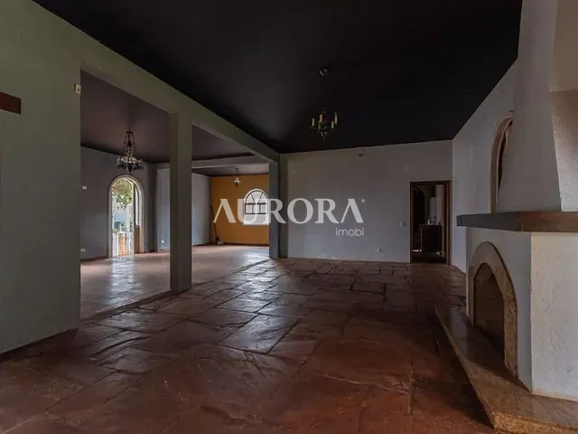 Casa com 1600m² 4 quartos e 1 banheiro, para alugar, no bairro Boa Vista em Londrina