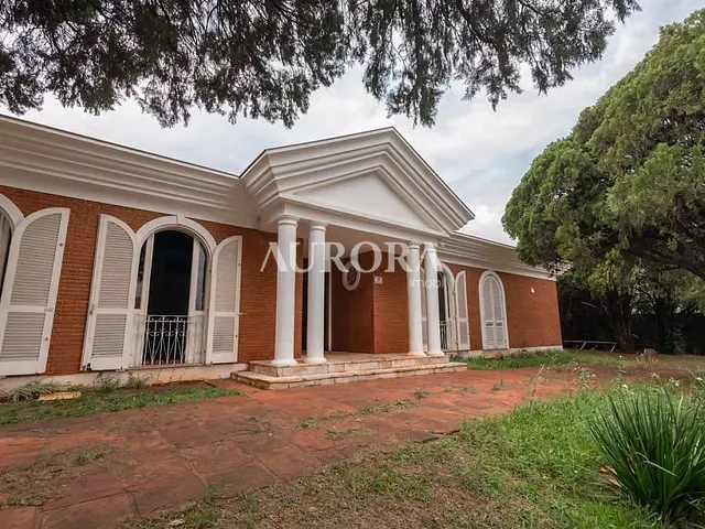 Casa com 1600m² 4 quartos e 1 banheiro, para alugar, no bairro Boa Vista em Londrina