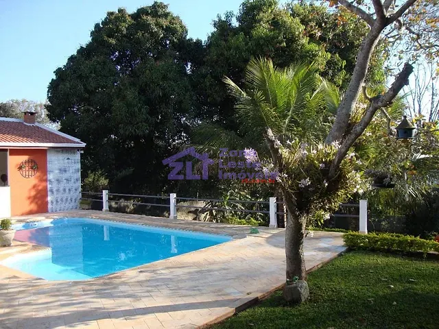 Casa com 1796m² 3 quartos e 2 banheiros, à venda, no bairro Mirante em Mogi Mirim