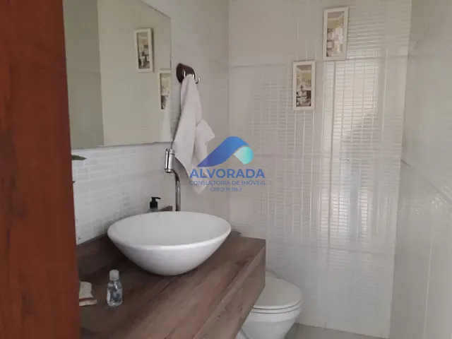 Casa com 350m² 4 quartos e 2 banheiros, à venda, no bairro Jardim América em São José dos Campos
