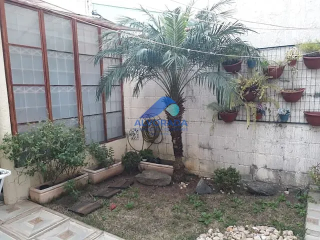 Casa com 350m² 4 quartos e 2 banheiros, à venda, no bairro Jardim América em São José dos Campos