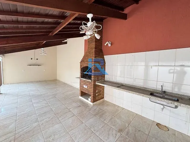 Casa 3 quartos e 4 banheiros, à venda, no bairro Residencial Fazenda Serrinha em Itatiba