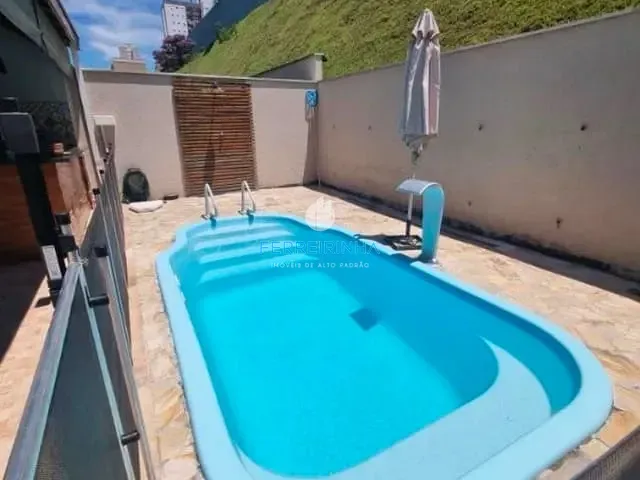Casa com 336m² 4 quartos e 3 banheiros, à venda, no bairro Urbanova IV em São José dos Campos
