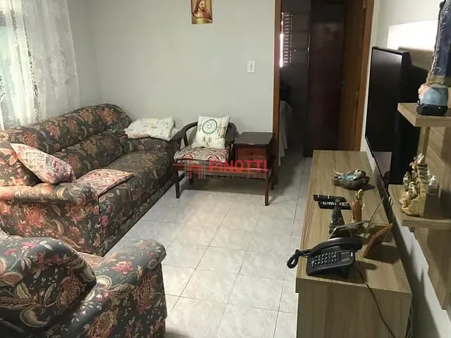Casa 2 quartos e 1 banheiro, à venda, no bairro Jardim Farina em São Bernardo do Campo