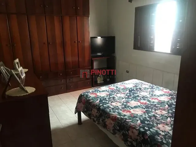 Casa 2 quartos e 1 banheiro, à venda, no bairro Jardim Farina em São Bernardo do Campo