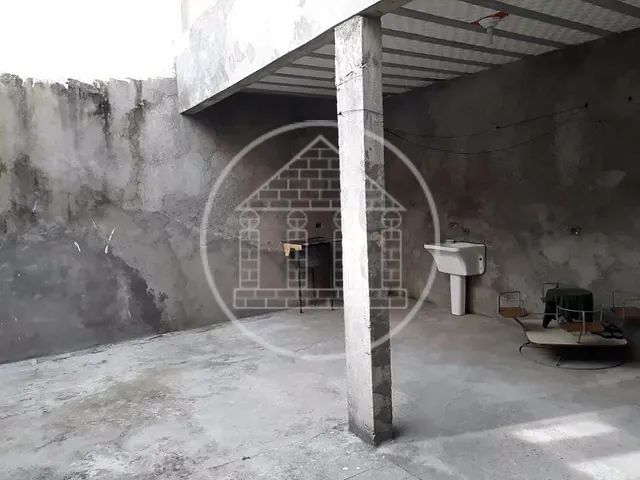 Casa com 250m² 3 quartos e 2 banheiros, à venda, no bairro Parque Grajaú em São Paulo