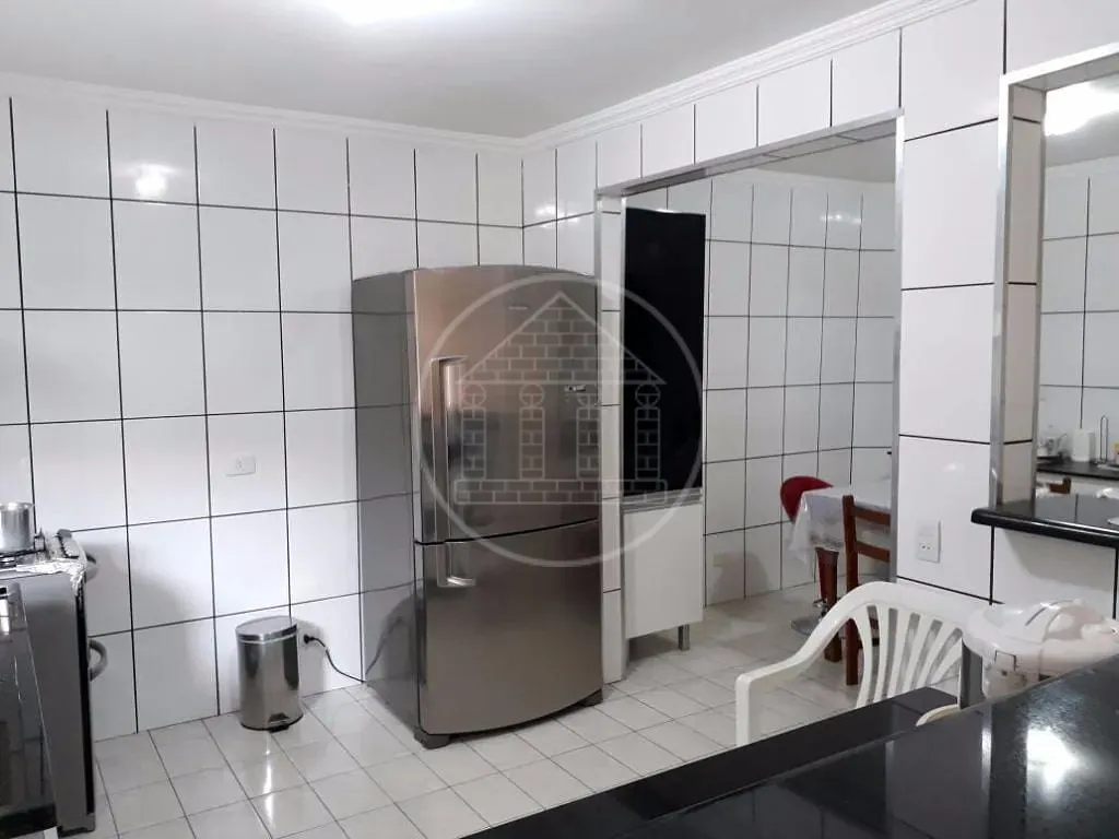 Casa, 3 quartos, 240 m² - Foto 6