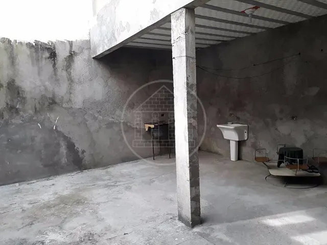 Casa com 250m² 3 quartos e 2 banheiros, à venda, no bairro Parque Grajaú em São Paulo