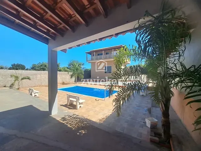 Casa com 770m² 2 quartos e 3 banheiros, à venda, no bairro Parque Val de Palmas em Bauru