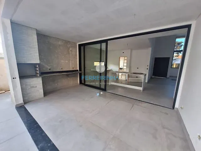 Casa com 451m² 4 quartos e 5 banheiros, à venda, no bairro Urbanova em São José dos Campos