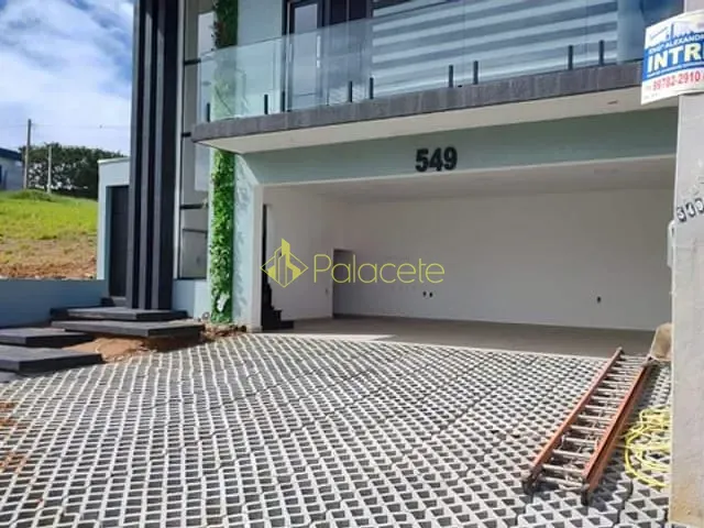 Casa com 250m² 3 quartos e 3 banheiros, à venda, no bairro Caçapava Velha em Caçapava