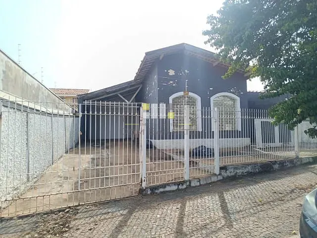 Casa com 250m² 6 quartos e 2 banheiros, à venda, no bairro Vila Miranda em Sumaré